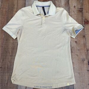 Lululemon Shirt Polo Mens Small Solid Live In Practice Short Sleeve Adult